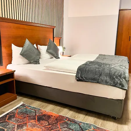 West 3* Frankfurt am Main