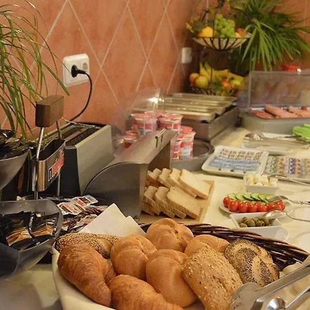 시티 웨스트 3* 프랑크푸르트