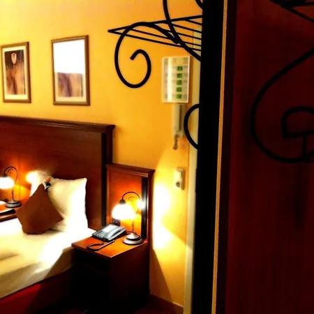 호텔 시티 웨스트 프랑크푸르트