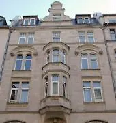 Hotel West Frankfurt Centre 3*